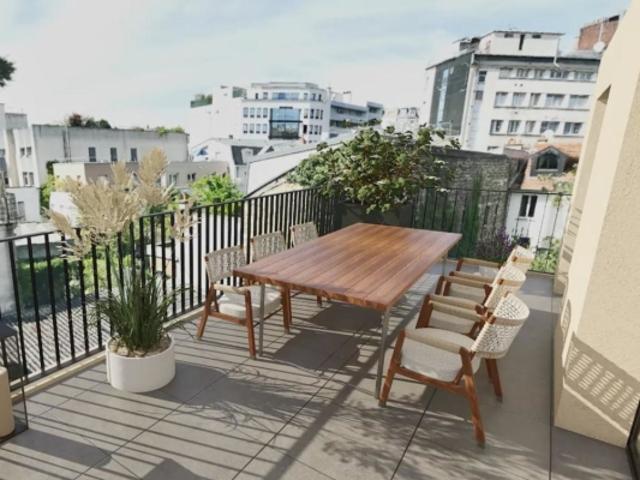 4 PIECES LUMINEUX EN DERNIER ETAGE