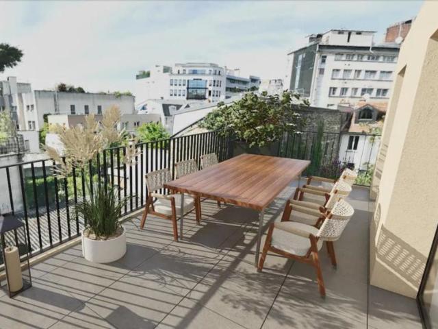 4 PIECES LUMINEUX EN DERNIER ETAGE