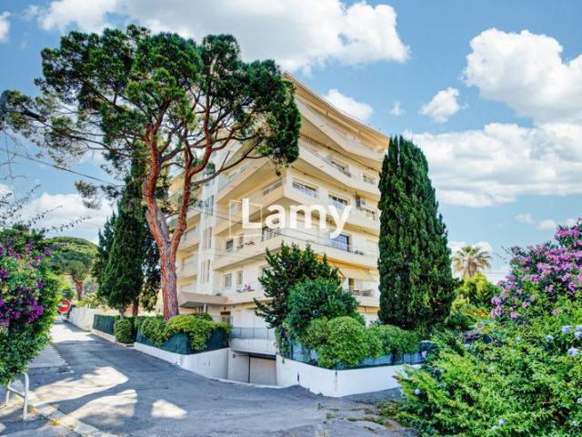 4 Pièces, studio et annexes