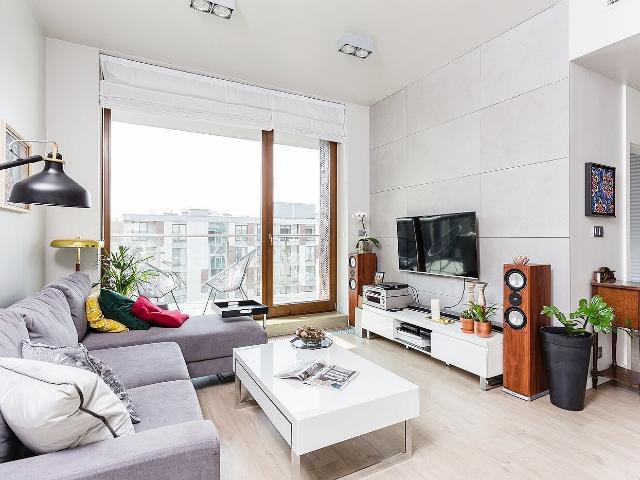 4 pokoje 3 bedrooms | Powiśle |Herberta