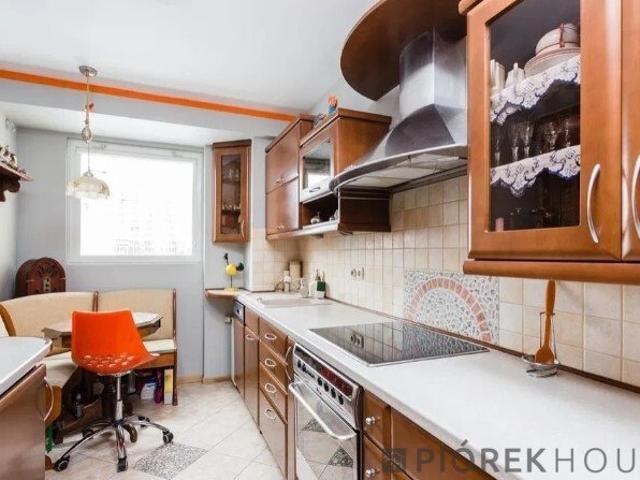 4 pokojowe mieszkanie na Mokotowie z balkonem i piwnicą zapraszam
