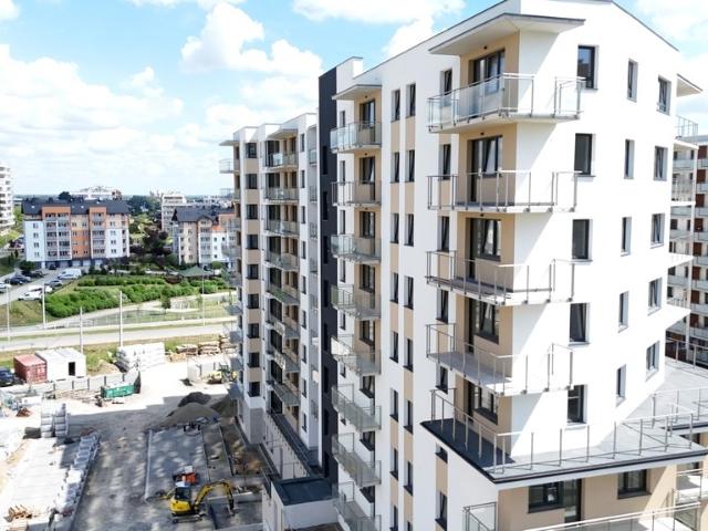 4 pokojowe mieszkanie z balkonem i miejscem garażowym