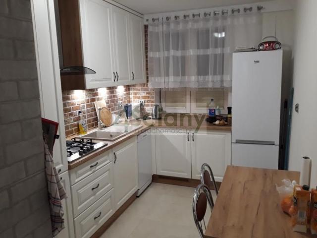 4 pokojowe mieszkanie 82 m2 z balkonem i dużą piwnicą