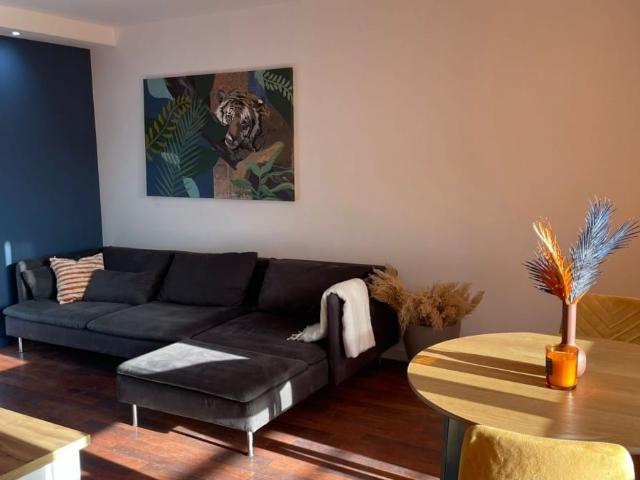 4 pokojowe mieszkanie z balkonem i garażem 90 m²