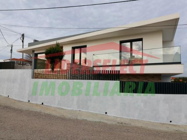4 quarto, Torres Vedras Torres Vedras LS103096986