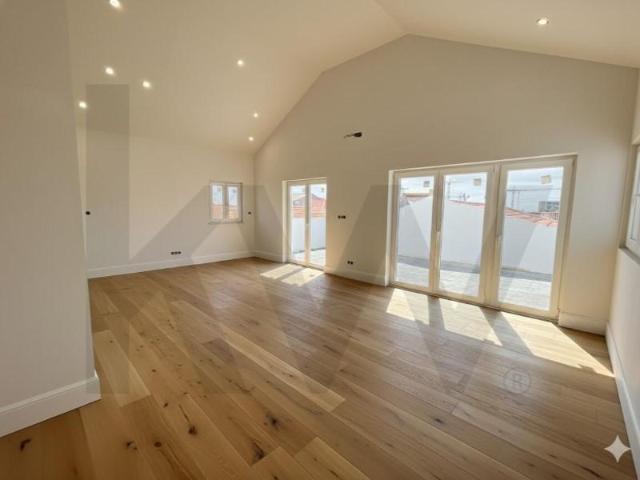 4 quarto, Vila Franca de Xira Vila Franca de Xira LS89637011