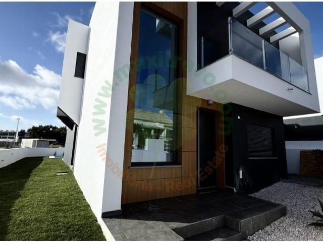 4 quarto, Almada Almada LS102474723