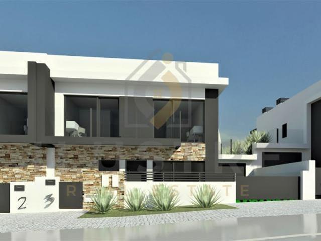 4 quarto, Almada Almada LS85842977