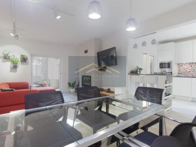 4 quarto, Almada Almada LS89341027