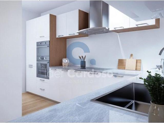 4 quarto, Almada Almada 104570230