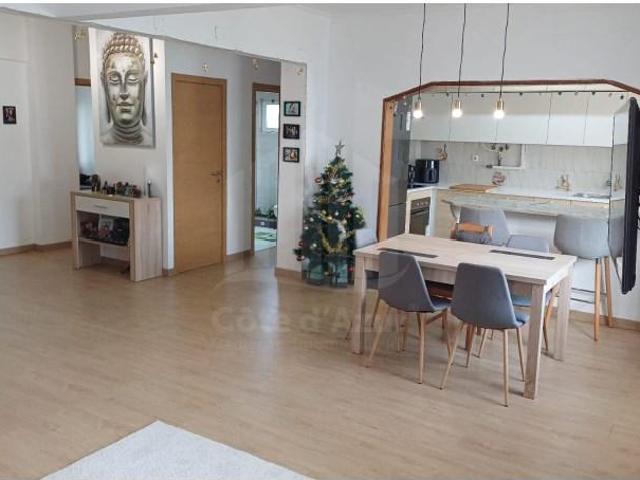4 quarto, Almada Almada 2810 92178780