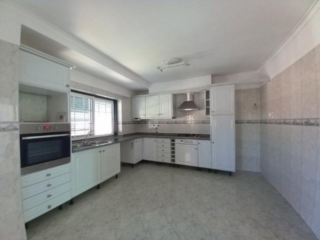 4 quarto, Almada Almada 87075117