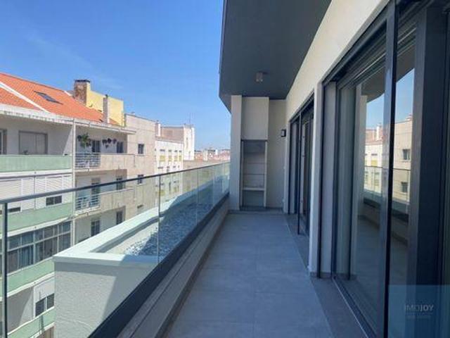 4 quarto, Almada Setúbal 2800 255 103660536