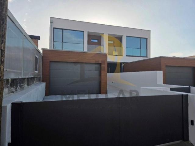 4 quarto, Aveiro Aveiro 104869152