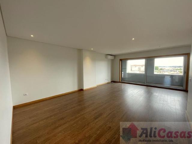 4 quarto, Aveiro Ovar 3885 104841082