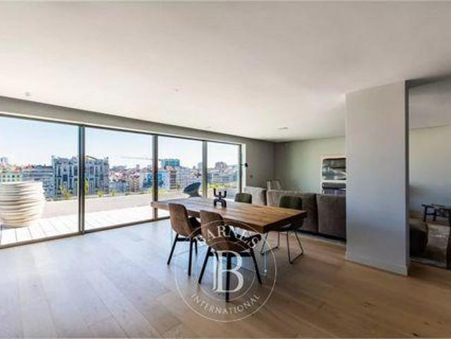 4 quarto, Avenidas Novas Lisboa 1050 053 98366754