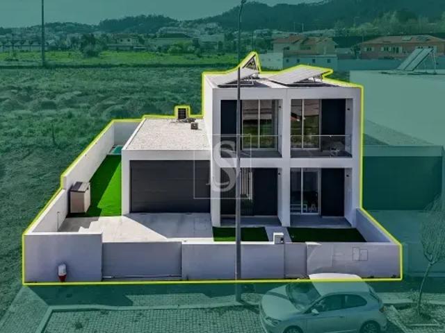 4 quarto, Braga Barcelos 103516205
