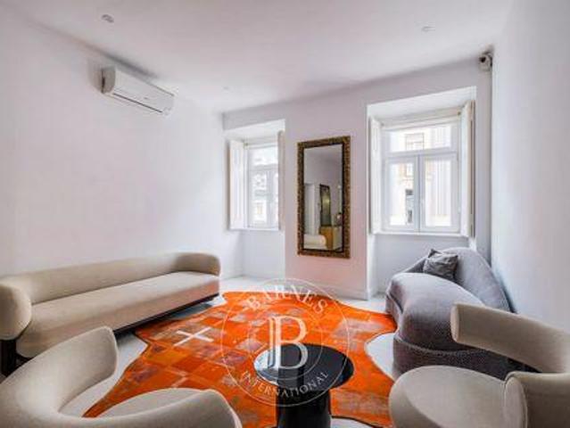 4 quarto, Campo de Ourique Lisboa 1350 069 LS100057028