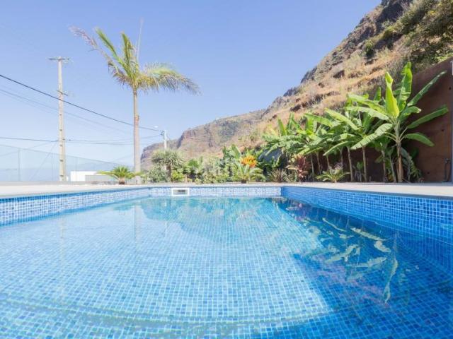 4 quarto, Calheta Ilha da Madeira 85690241