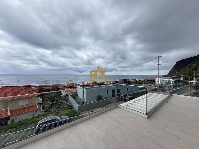 4 quarto, Calheta Ilha da Madeira LS86006651