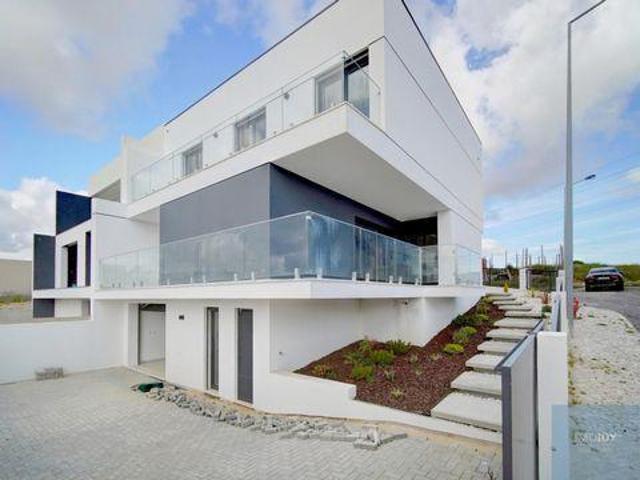 4 quarto, Cascais Lisboa 2785 300 102857680