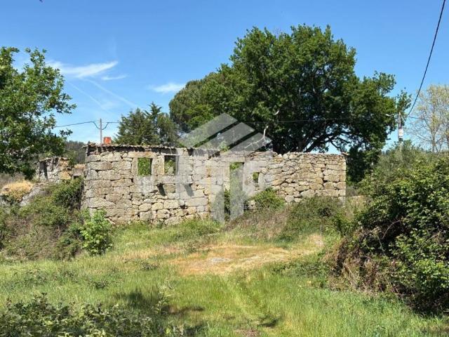 4 quarto, Coimbra Oliveira do Hospital 3405 LS102339323