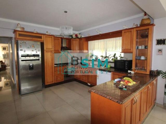 4 quarto, Faro Faro 8005 97701435