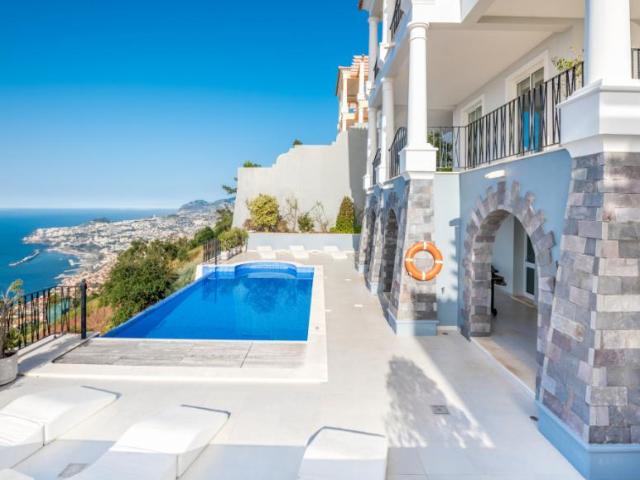 4 quarto, Funchal Funchal 84533503