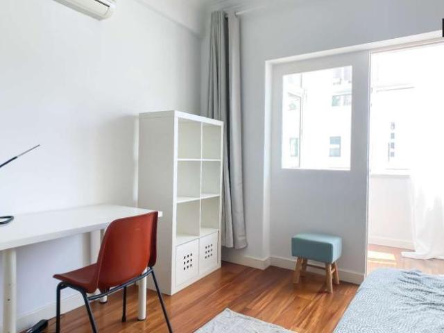 4 quarto, lisbon lisbon 1600 130 101817894