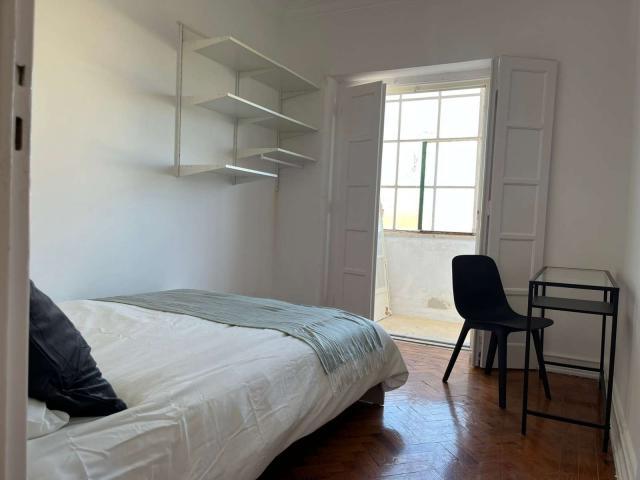 4 quarto, Lisbon Lisbon 1700 335 LS53876303