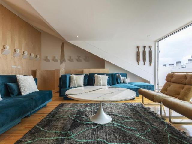 4 quarto, Lisbon Lisbon 1000 157 100673165