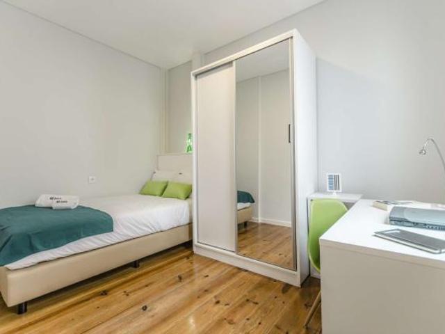 4 quarto, Lisbon Lisbon 1050 111 LS67370310