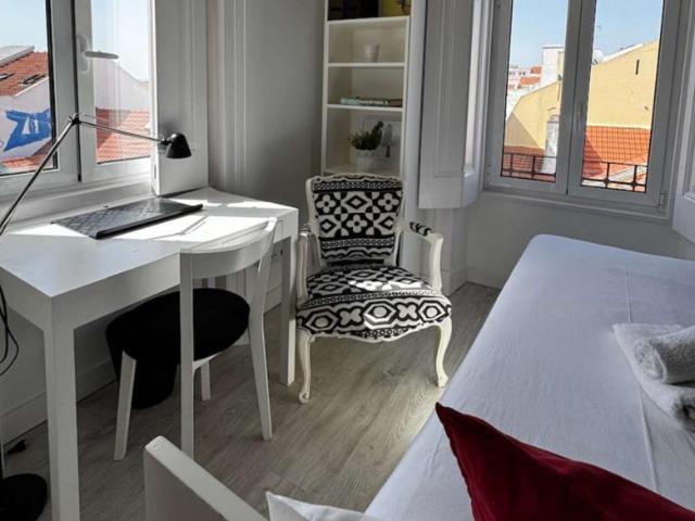 4 quarto, Lisbon Lisbon 1070 306 91985436