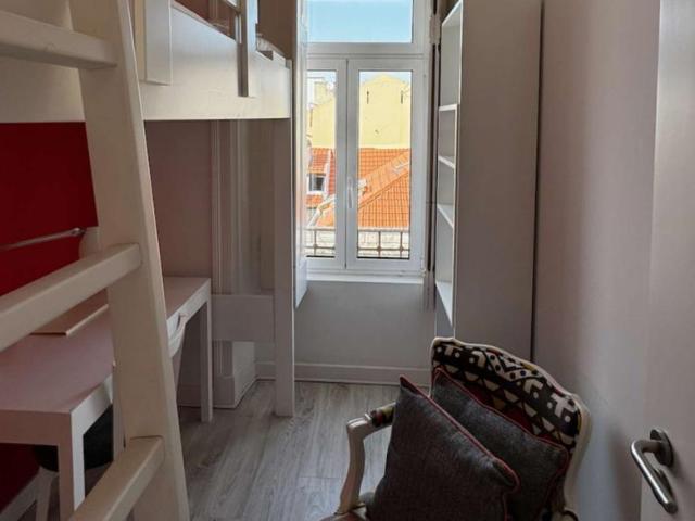 4 quarto, Lisbon Lisbon 1070 306 91985437