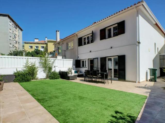 4 quarto, Lisbon Lisbon 1170 029 100721835