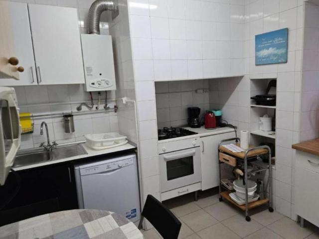 4 quarto, Lisbon Lisbon 1200 011 LS93643335