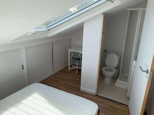 4 quarto, Lisbon Lisbon 2825 076 LS79282938