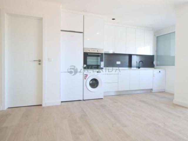 4 quarto, Lisboa Amadora 2720 LS97904721