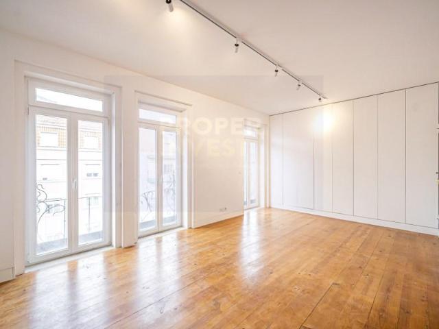 4 quarto, Lisboa Lisboa LS97120405