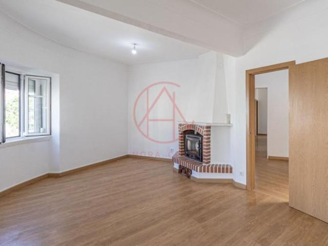 4 quarto, Lisboa Sintra 2635 LS102715195