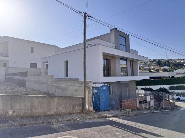 4 quarto, Loures Loures 2670 503 LS92200425