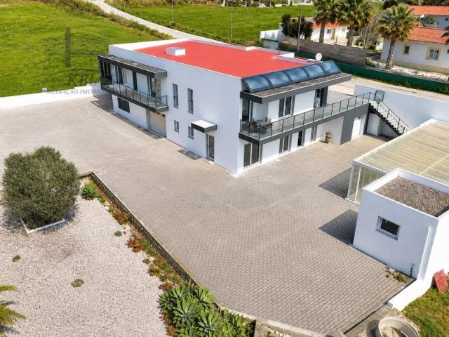 4 quarto, Lourinhã Lourinhã 104994543