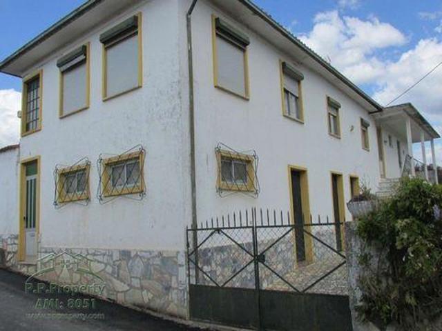 4 quarto, Lousa Leiria LS67326753