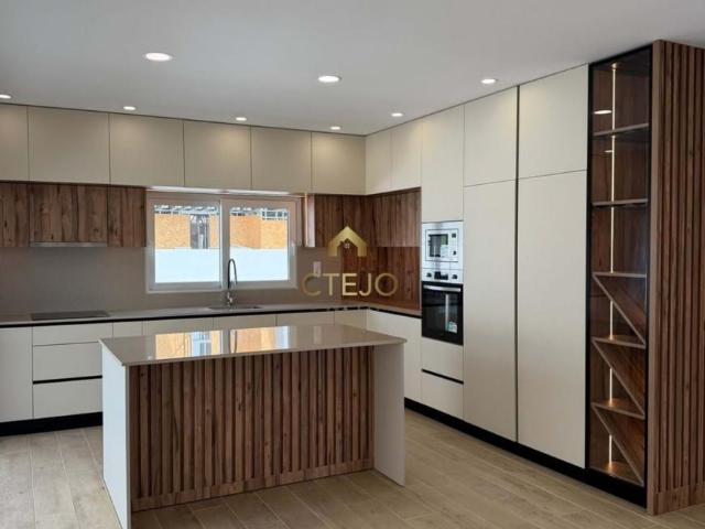 4 quarto, Palmela Setúbal 94496037