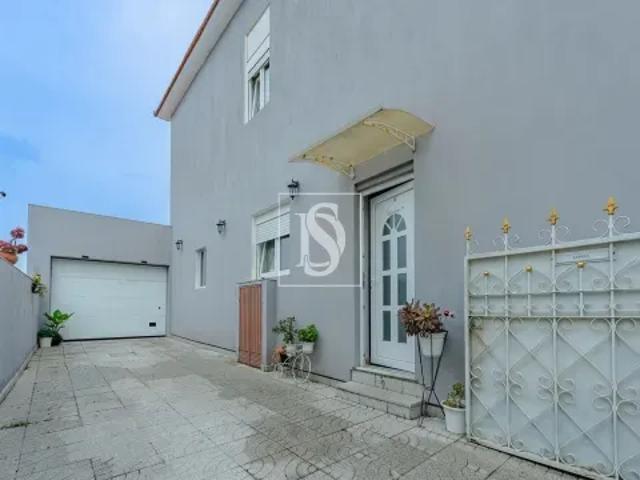 4 quarto, Porto Matosinhos 103525445