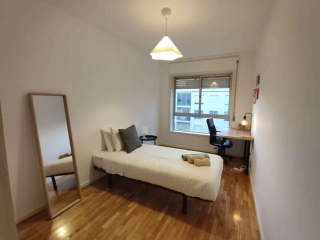 4 quarto, porto porto 4150 081 LS100945931