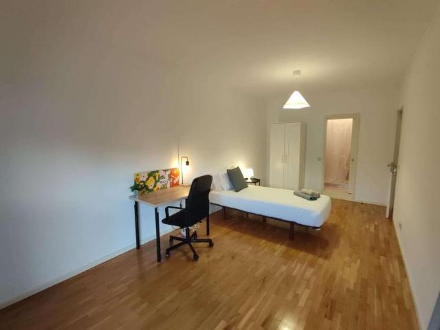 4 quarto, porto porto 4150 081 LS100946299