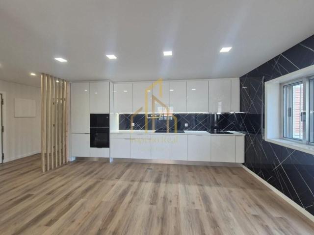 4 quarto, Póvoa de Varzim Póvoa de Varzim 104989836
