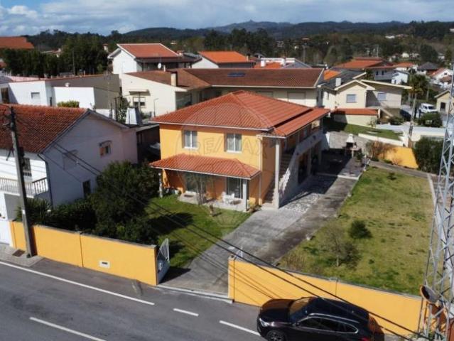 4 quarto, Póvoa de Lanhoso Sul Braga LS99701652