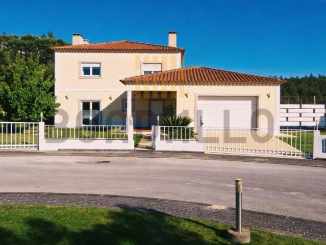 4 quarto, Rio Maior Rio Maior 102558549